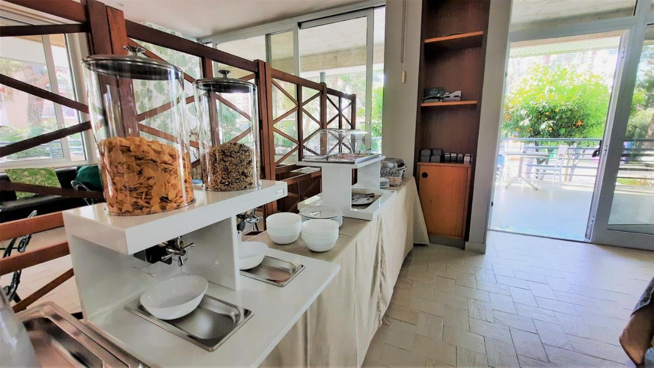 Hotel Pineta Σαν Μπενεντέτο ντελ Τρόντο Εξωτερικό φωτογραφία