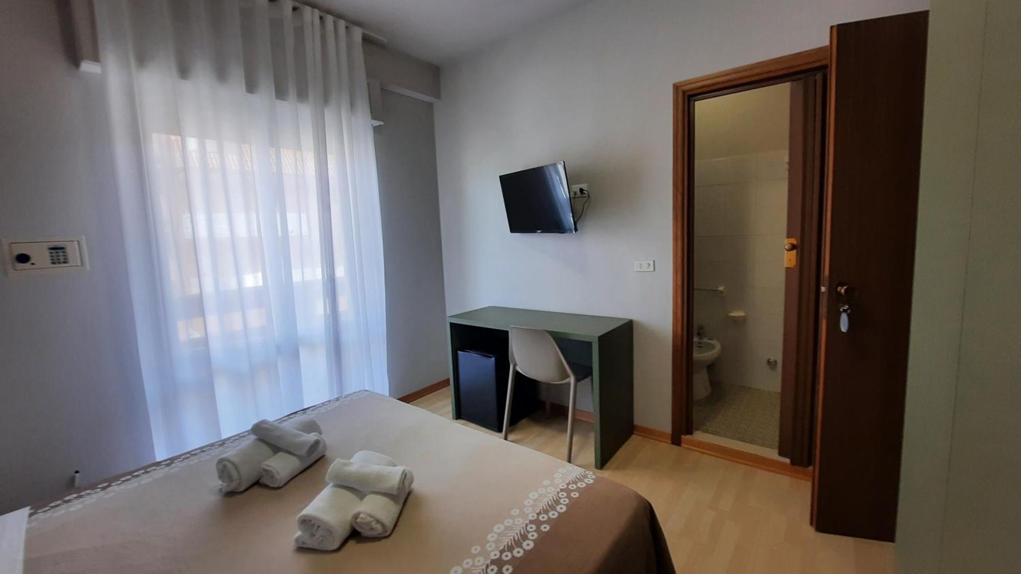 Hotel Pineta Σαν Μπενεντέτο ντελ Τρόντο Εξωτερικό φωτογραφία